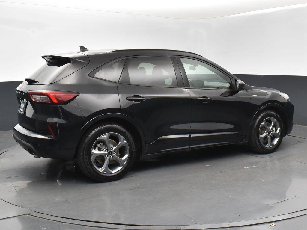 used 2023 Ford Escape car, priced at $19,999