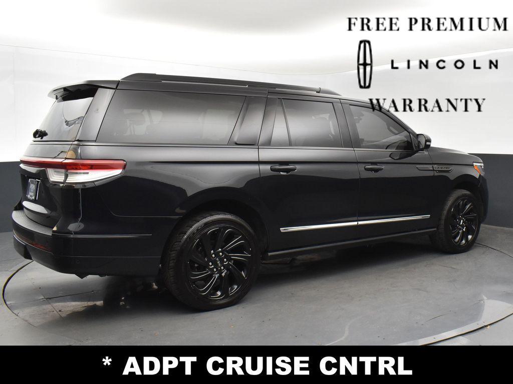 used 2022 Lincoln Navigator car, priced at $38,999