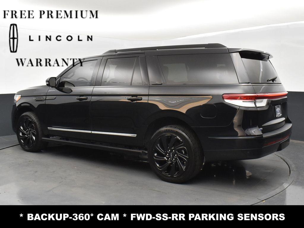 used 2022 Lincoln Navigator car, priced at $38,999
