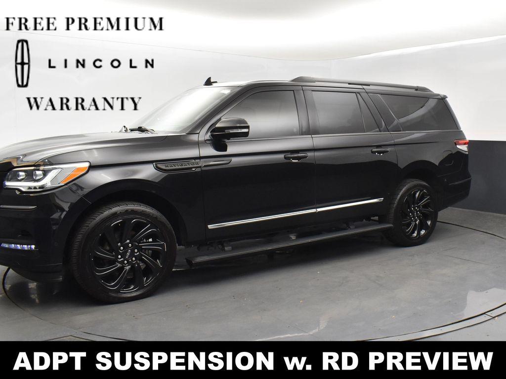 used 2022 Lincoln Navigator car, priced at $38,999