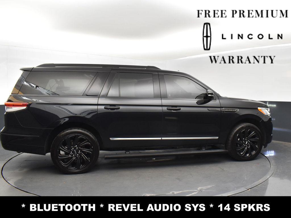 used 2022 Lincoln Navigator car, priced at $38,999