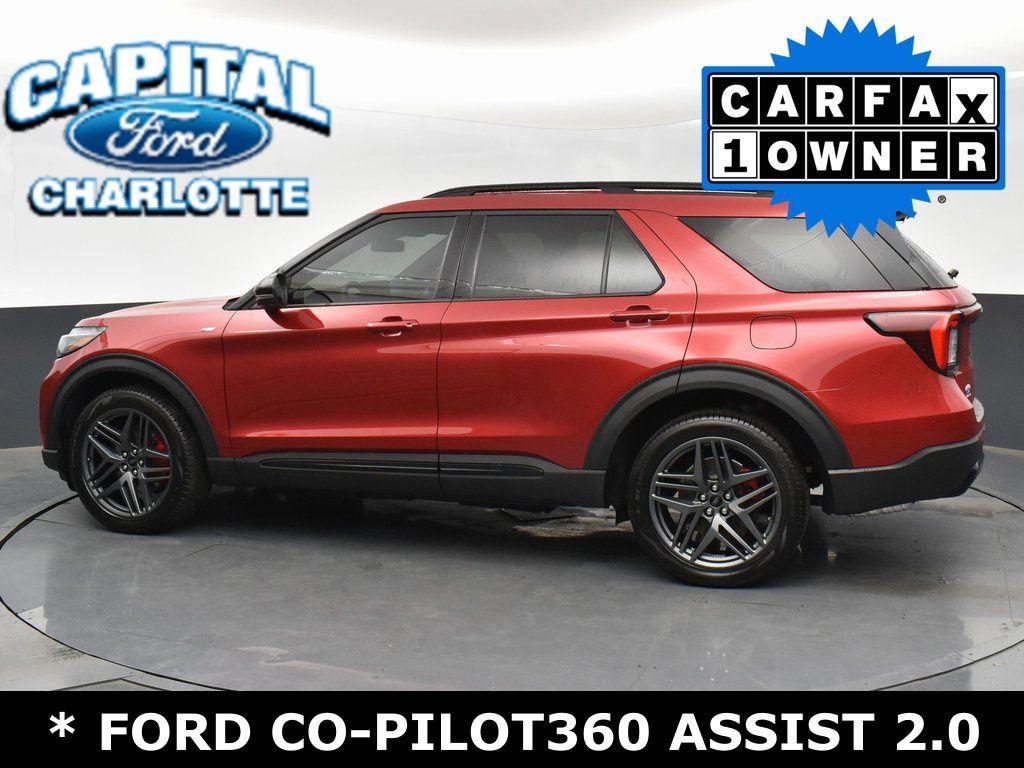 used 2025 Ford Explorer car