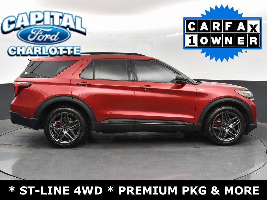 used 2025 Ford Explorer car