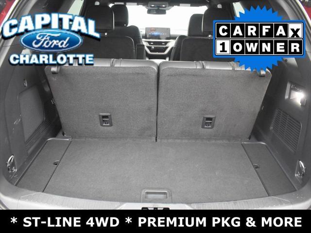 used 2025 Ford Explorer car