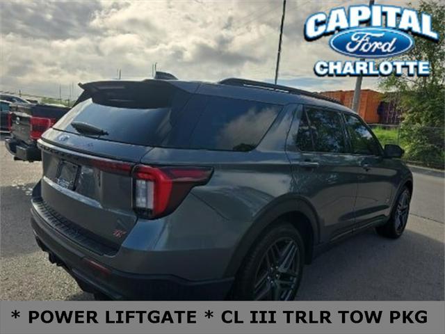 used 2025 Ford Explorer car, priced at $45,999