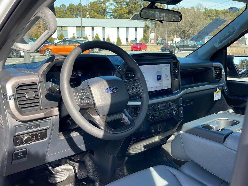 new 2025 Ford F-150 car, priced at $39,935