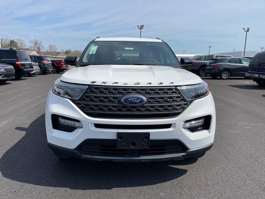 new 2024 Ford Explorer car, priced at $49,894