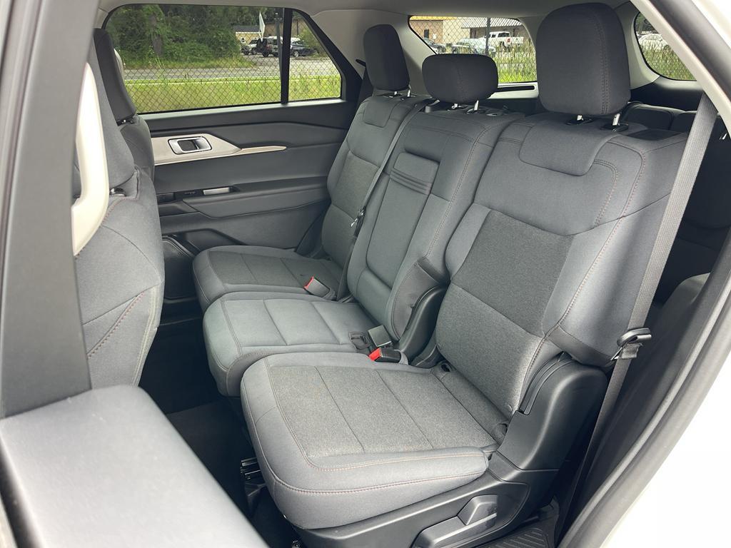 new 2025 Ford Explorer car, priced at $42,587