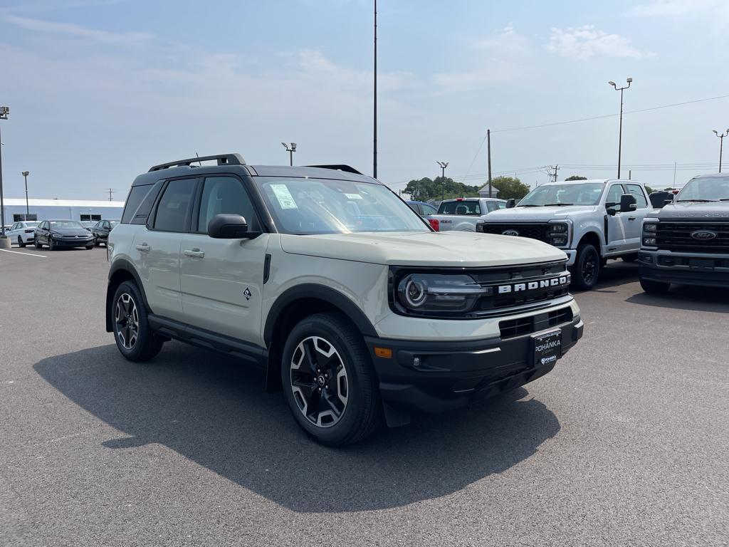 new 2024 Ford Bronco Sport car, priced at $35,940