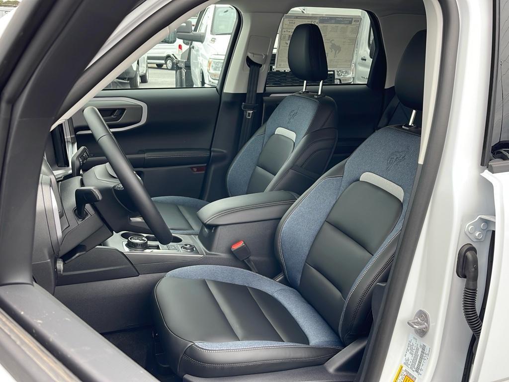 new 2025 Ford Bronco Sport car, priced at $37,926