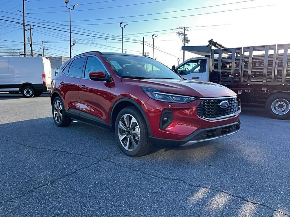 new 2025 Ford Escape car, priced at $43,105