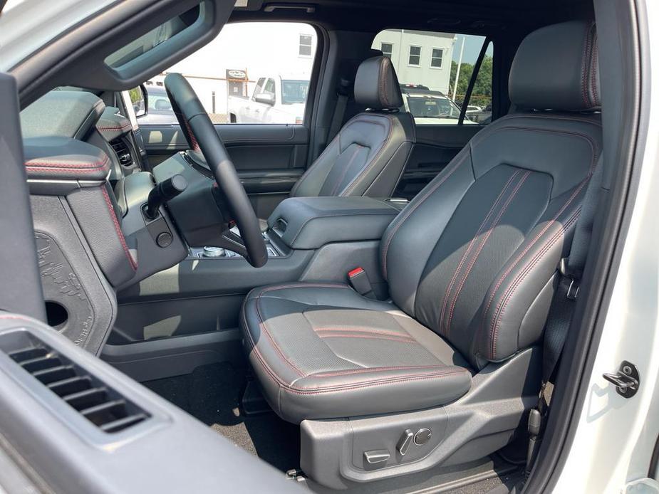 new 2024 Ford Expedition car, priced at $78,960