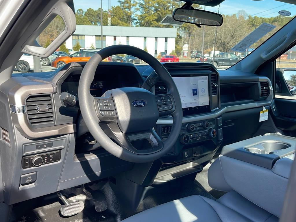 new 2025 Ford F-150 car, priced at $39,935