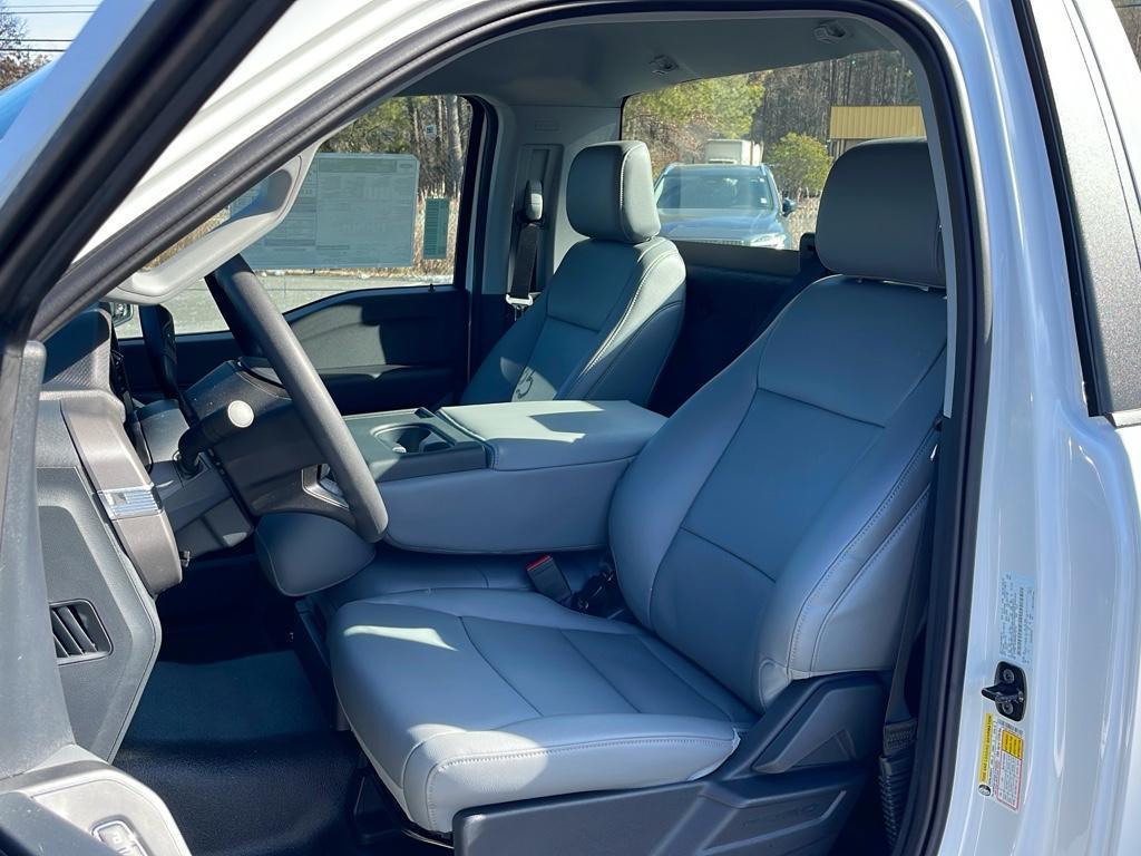 new 2025 Ford F-150 car, priced at $39,935