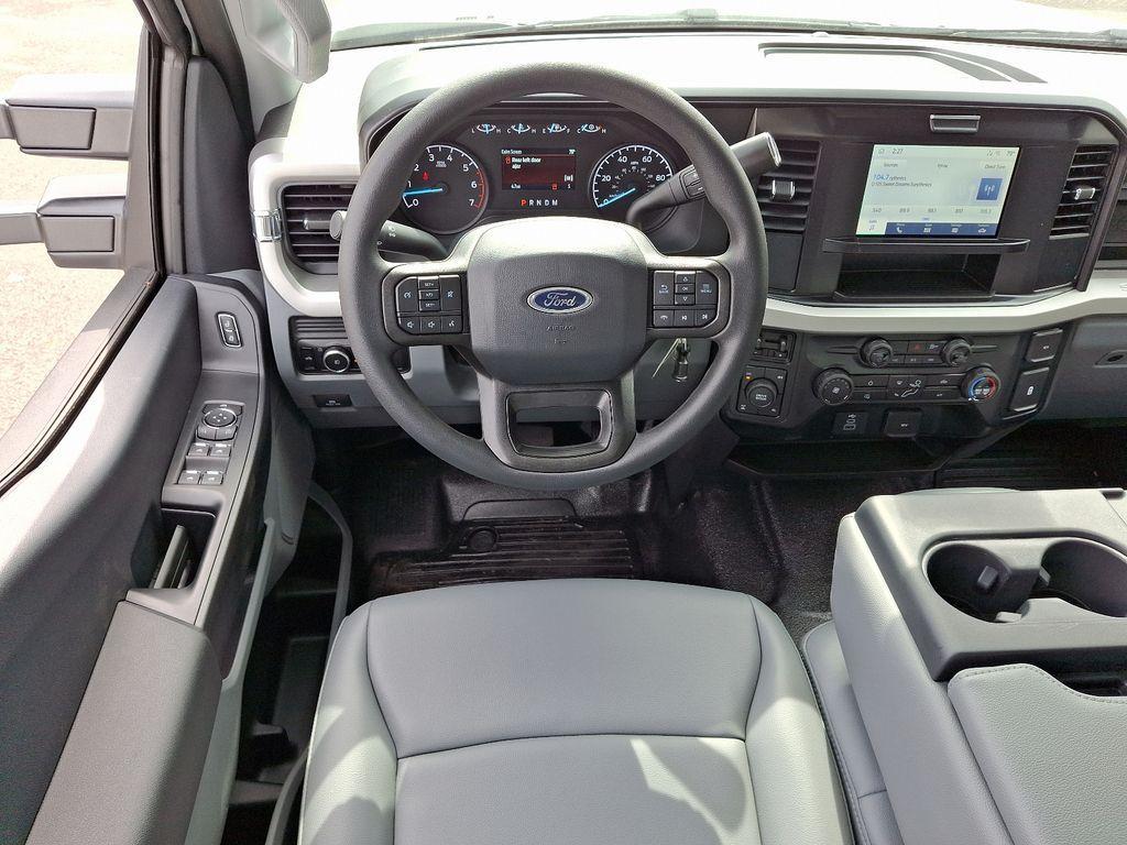 new 2025 Ford F-250 car, priced at $54,365