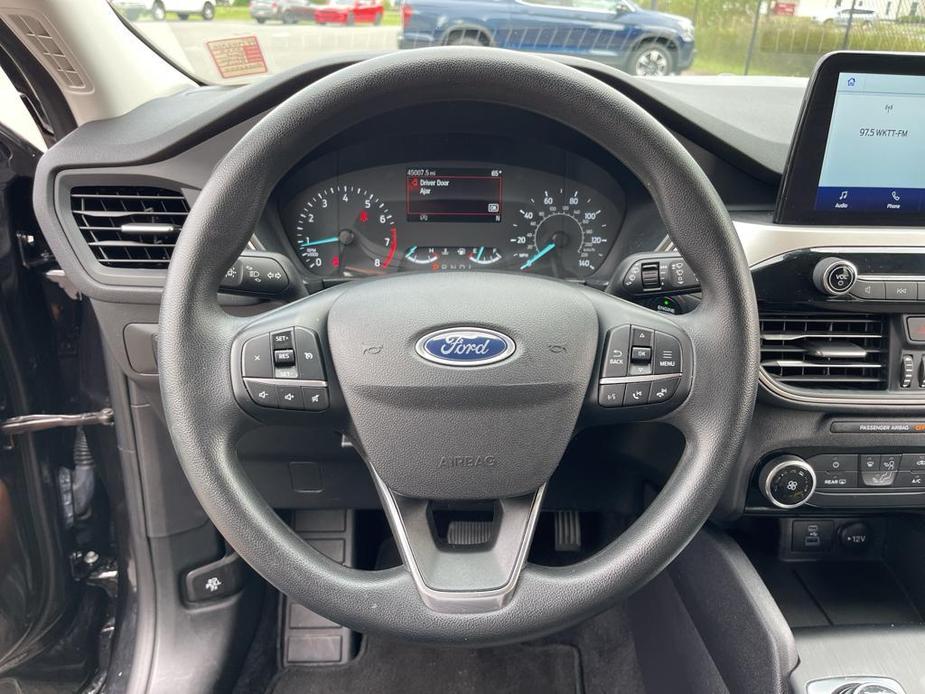 used 2022 Ford Escape car, priced at $20,423