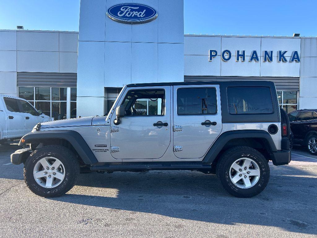 used 2016 Jeep Wrangler Unlimited car, priced at $19,998