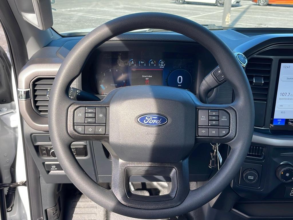 new 2025 Ford F-150 car, priced at $39,935