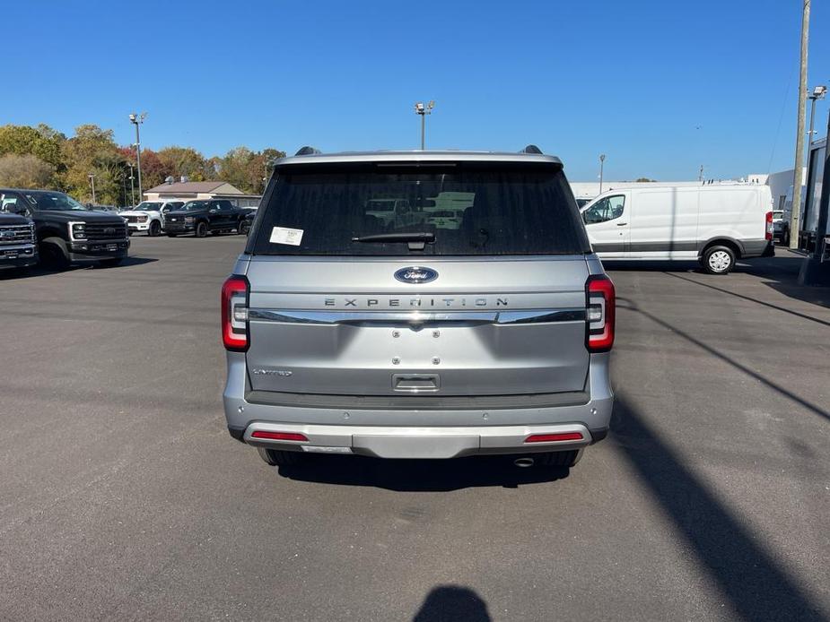 new 2024 Ford Expedition car, priced at $76,400