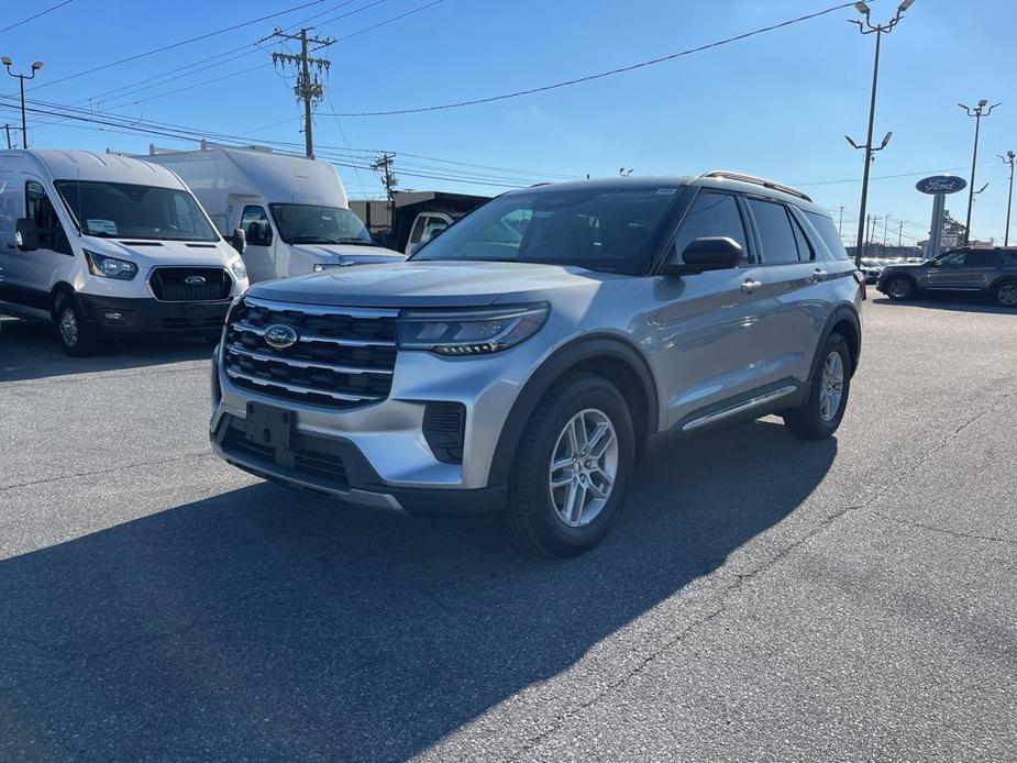 new 2025 Ford Explorer car, priced at $41,350