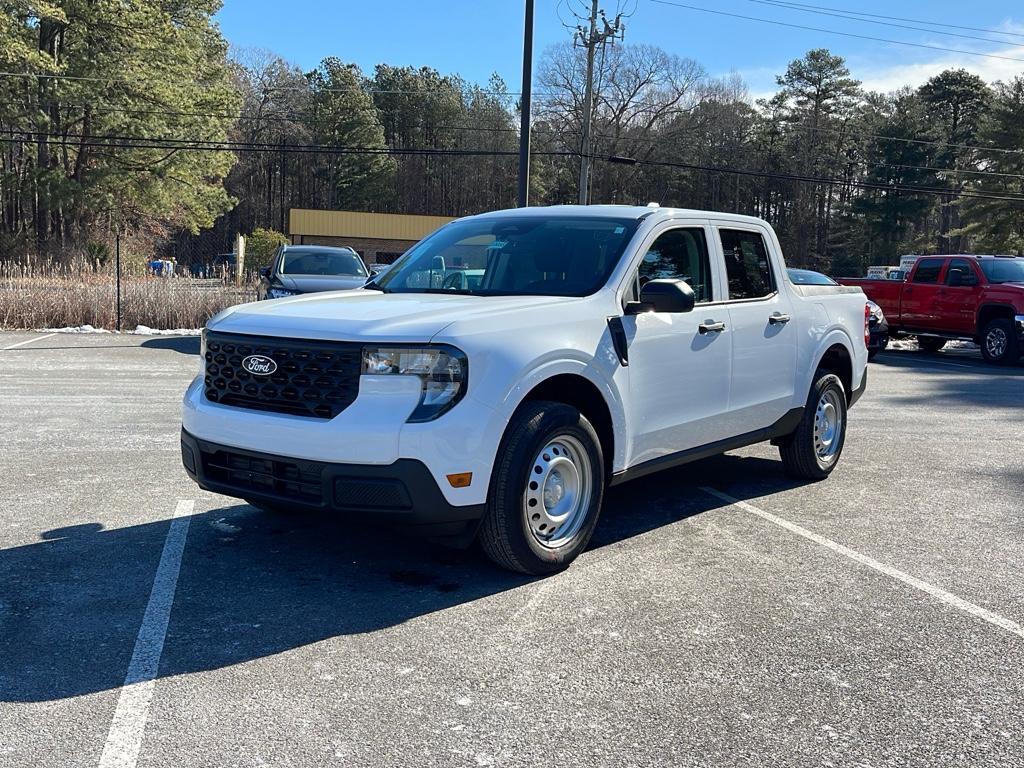 new 2025 Ford Maverick car, priced at $29,600