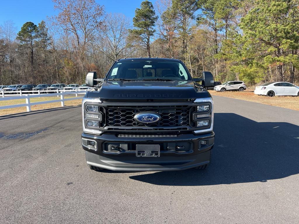 new 2024 Ford F-250 car, priced at $61,695