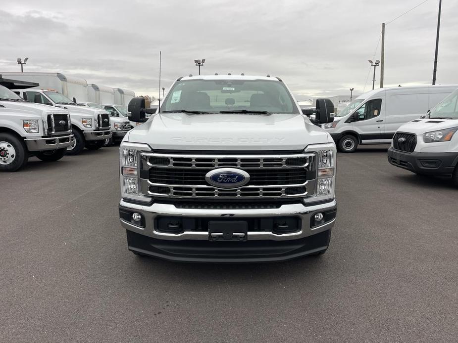 new 2024 Ford F-350 car, priced at $58,918