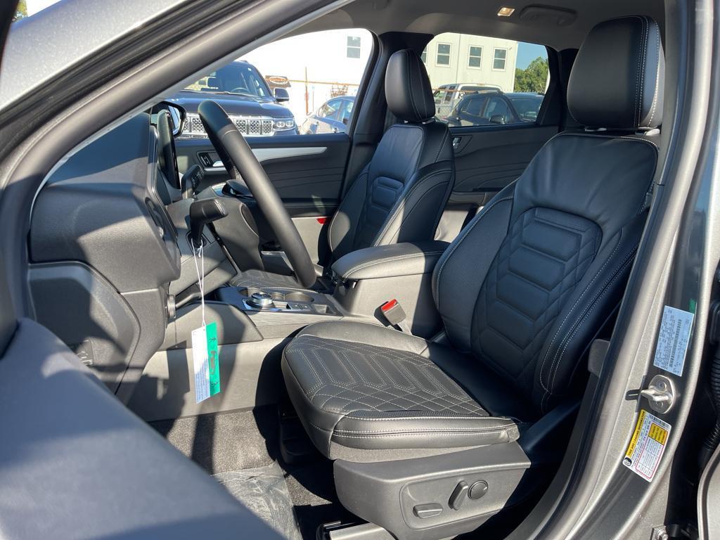 new 2024 Ford Escape car, priced at $39,220