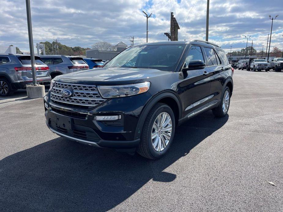 new 2024 Ford Explorer car, priced at $54,315