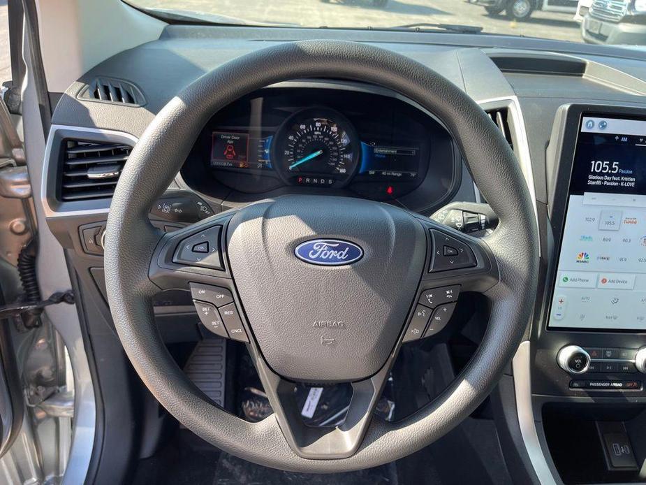 new 2024 Ford Edge car, priced at $35,421
