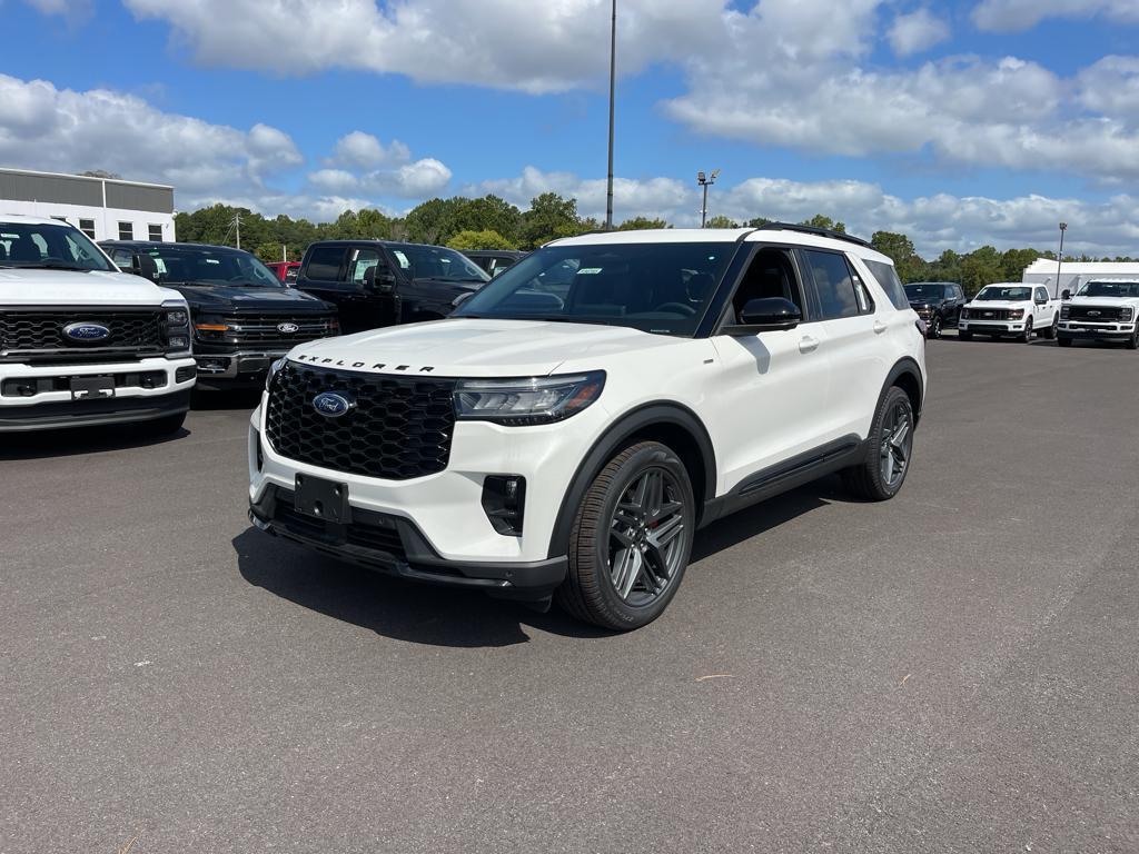 new 2025 Ford Explorer car, priced at $52,210