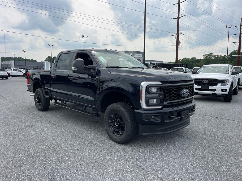 new 2025 Ford F-250 car, priced at $61,405
