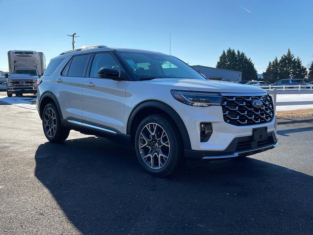 new 2025 Ford Explorer car, priced at $58,510