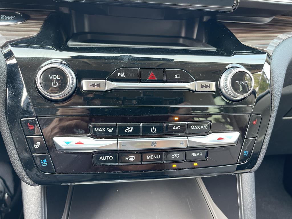 used 2023 Ford Explorer car, priced at $33,928