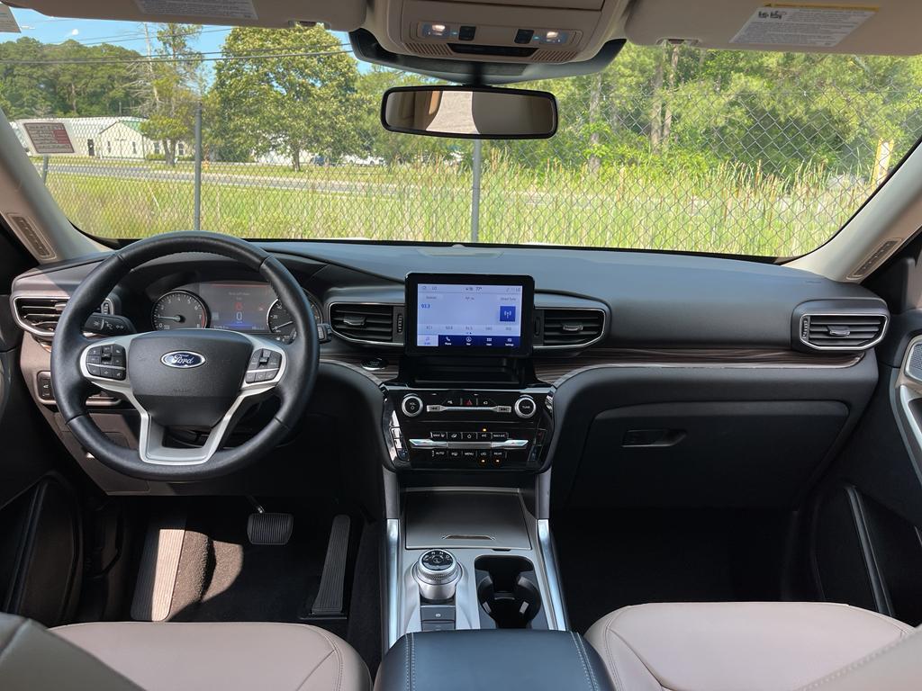 used 2023 Ford Explorer car, priced at $33,928