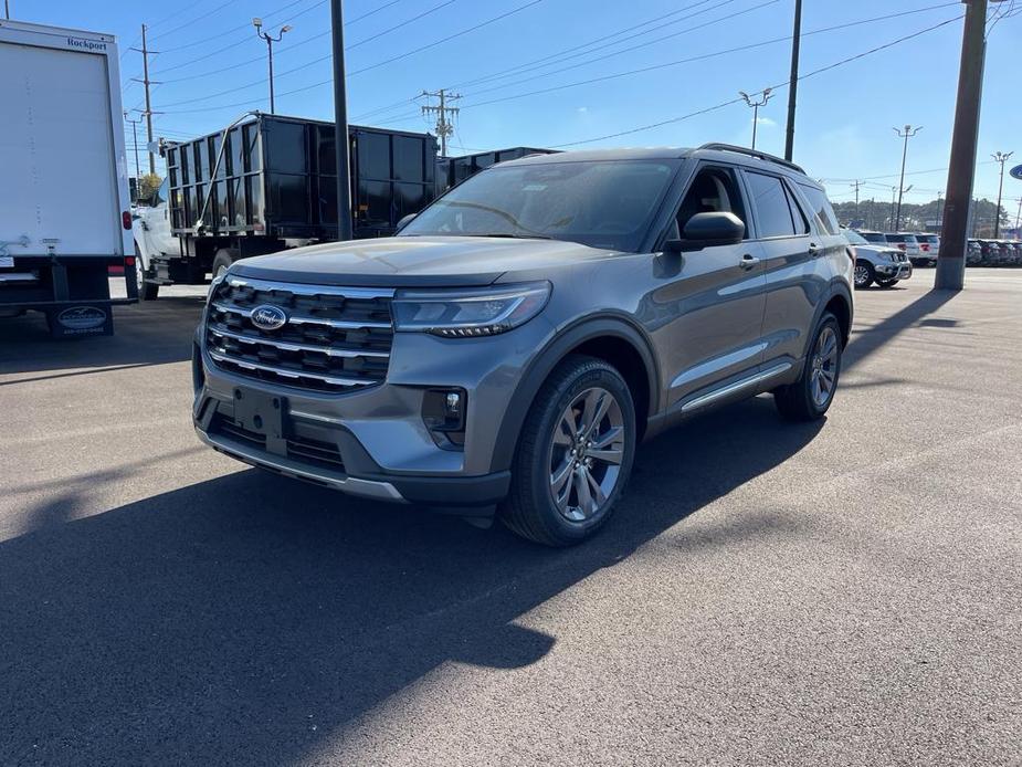 new 2025 Ford Explorer car, priced at $48,105