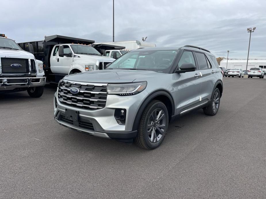 new 2025 Ford Explorer car, priced at $49,800