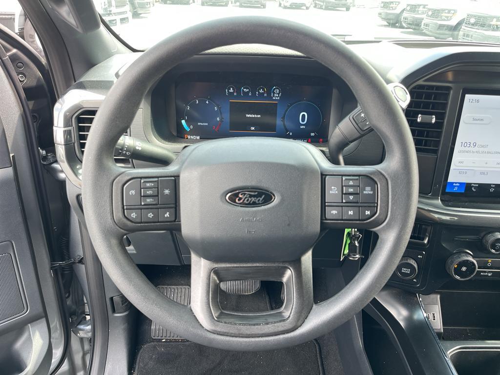 new 2025 Ford F-150 car, priced at $49,334
