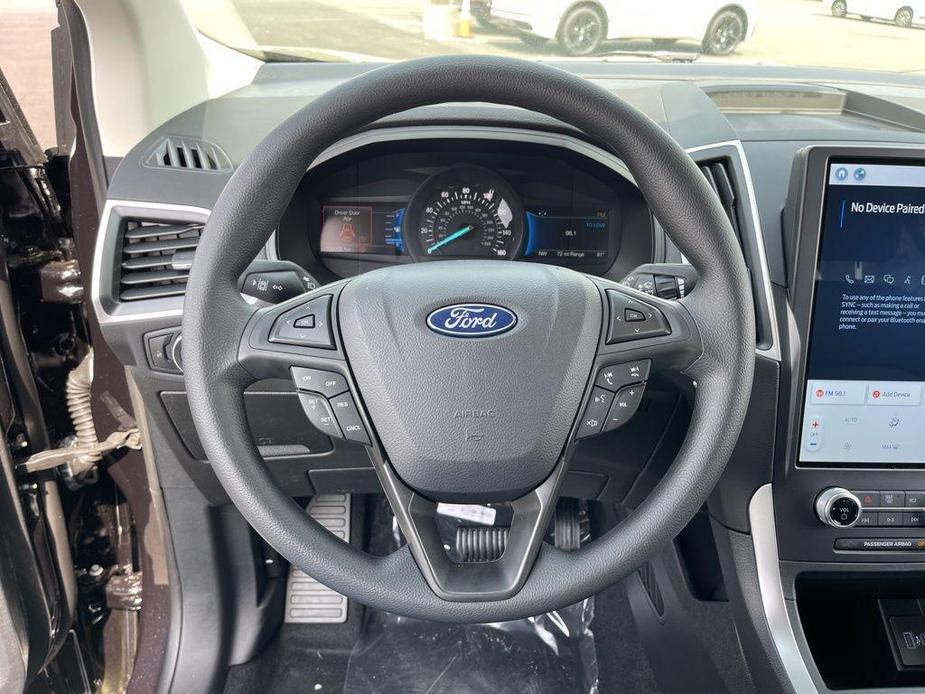 new 2024 Ford Edge car, priced at $39,621