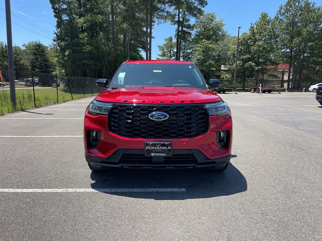 new 2025 Ford Explorer car, priced at $47,238