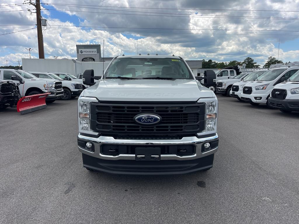 new 2025 Ford F-250 car, priced at $79,981