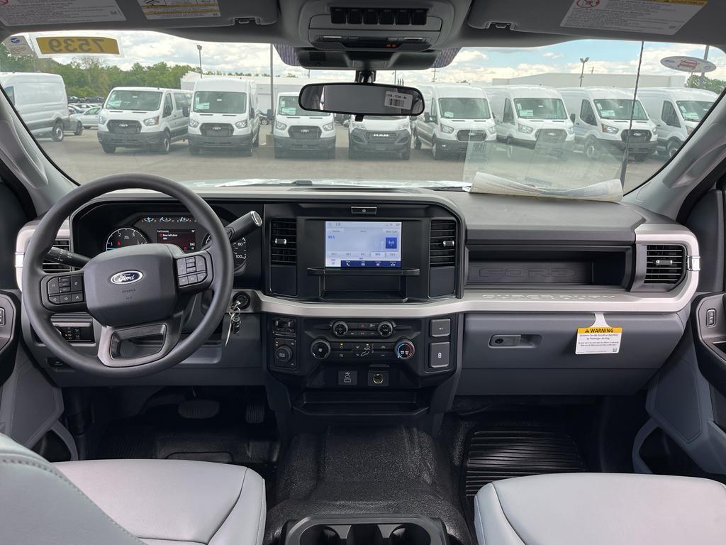 new 2025 Ford F-250 car, priced at $79,981