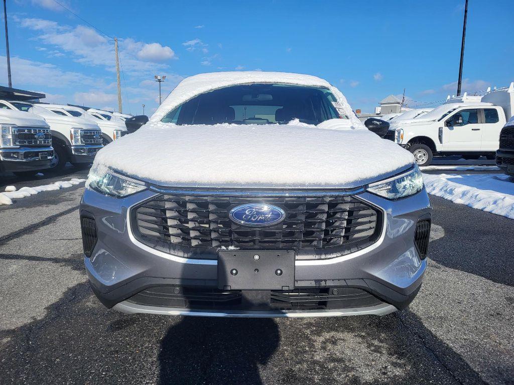 used 2023 Ford Escape car, priced at $25,997