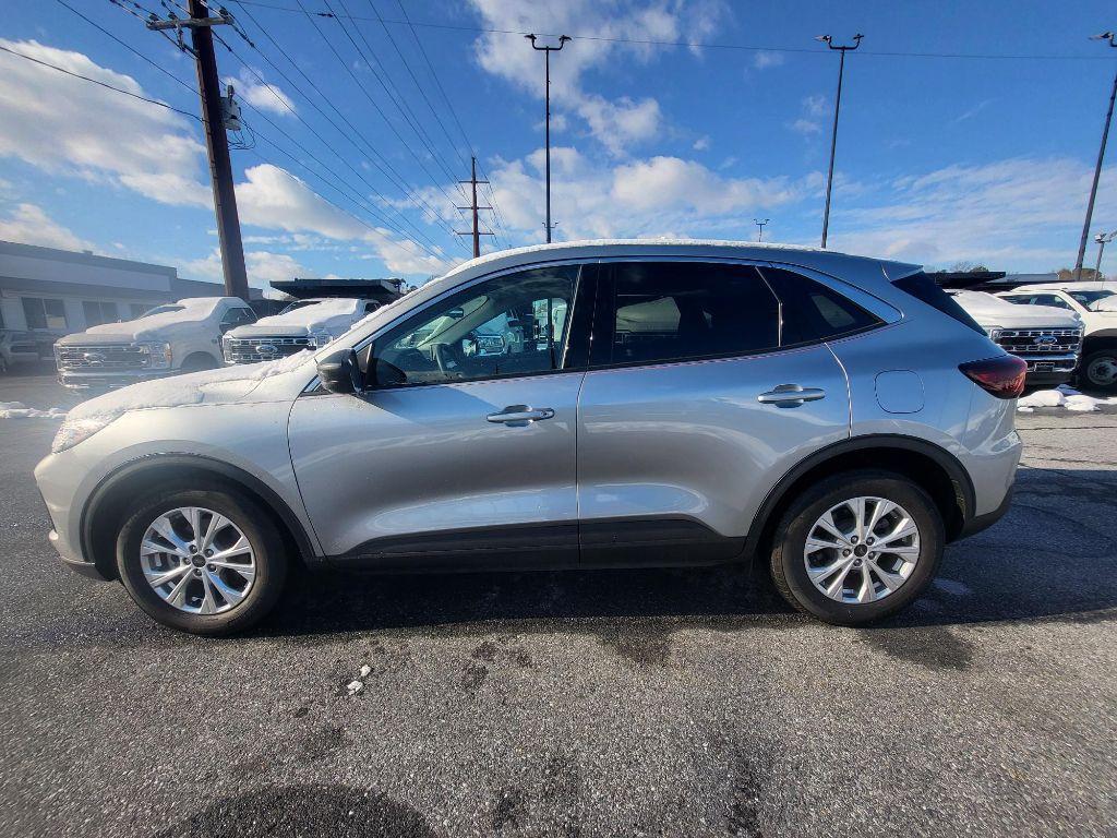 used 2023 Ford Escape car, priced at $25,997