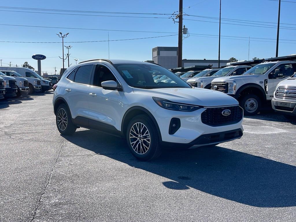 new 2025 Ford Escape car, priced at $43,910