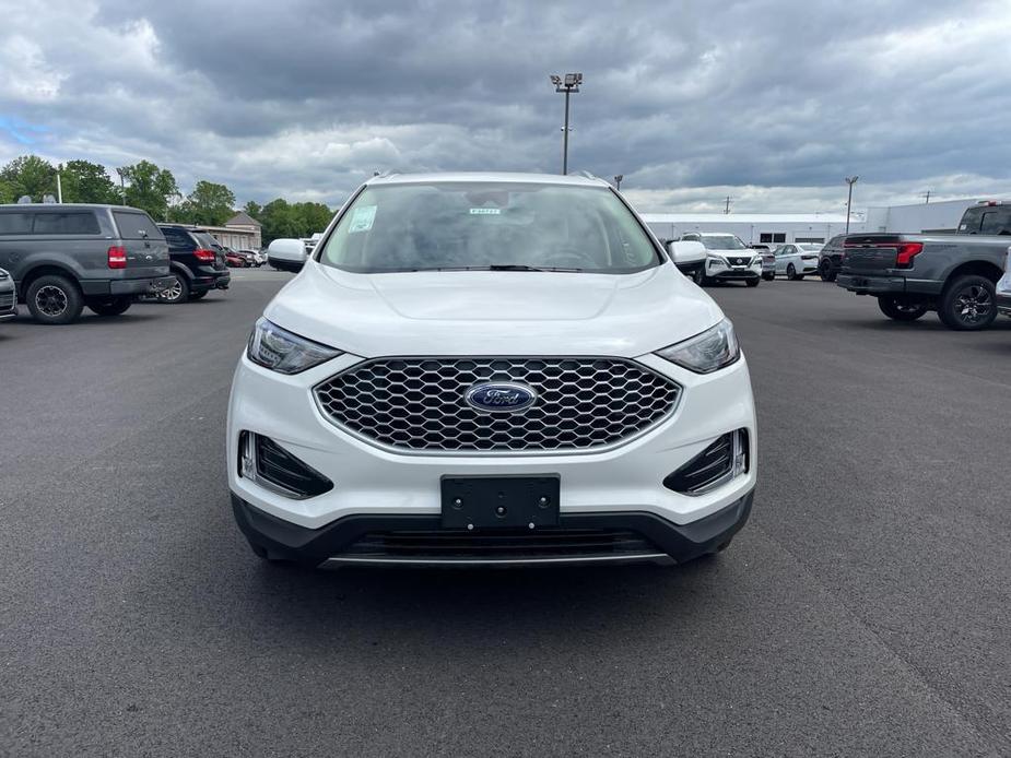 new 2024 Ford Edge car, priced at $42,835