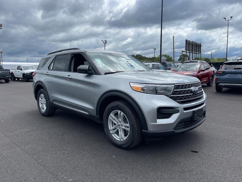 new 2024 Ford Explorer car, priced at $41,330