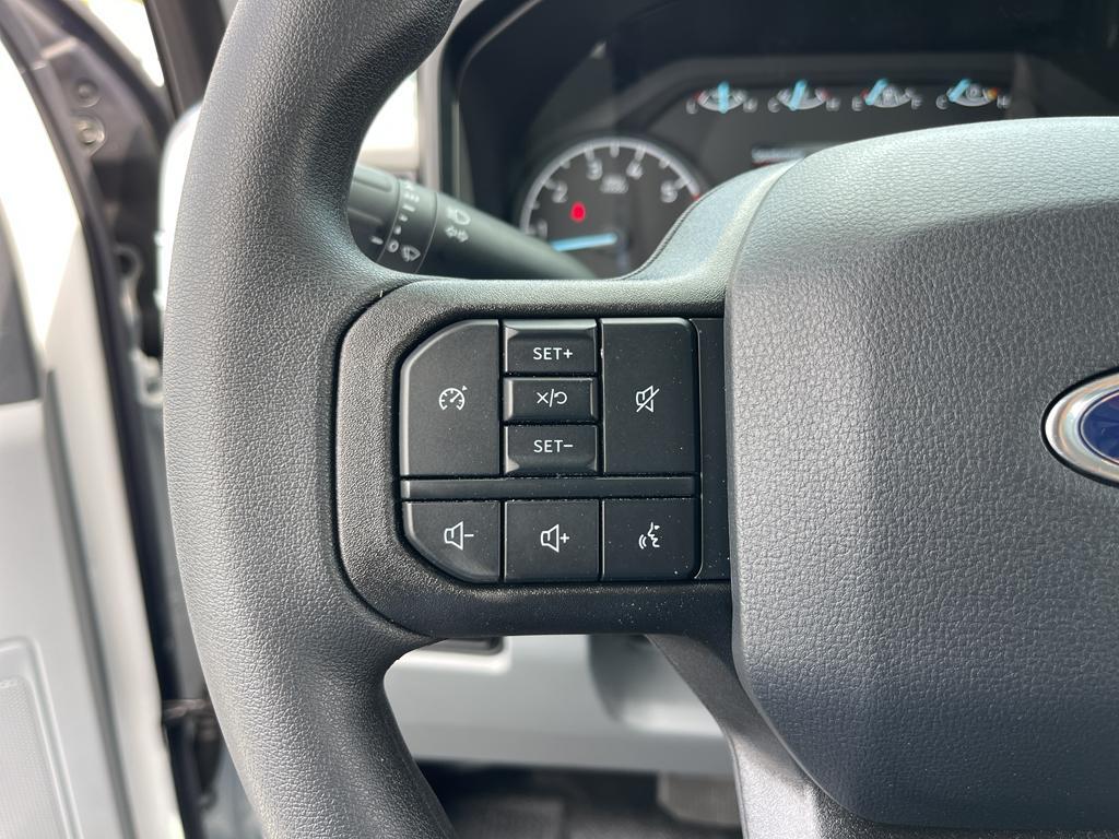 new 2025 Ford F-250 car, priced at $57,630