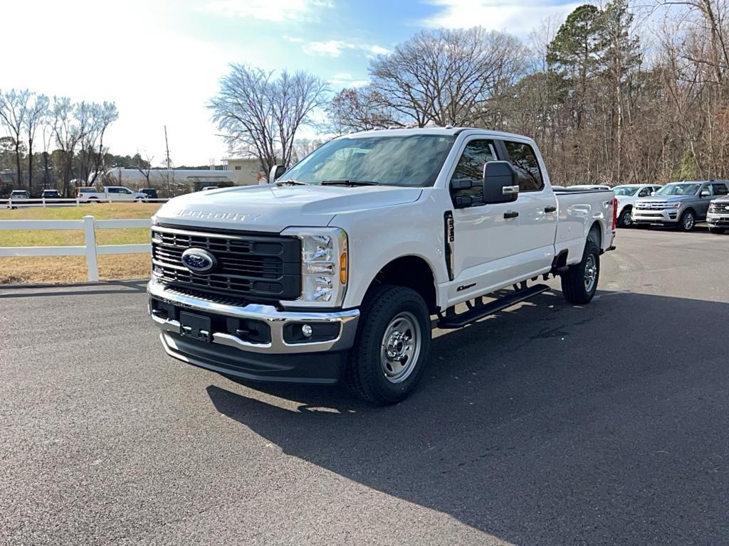 new 2024 Ford F-350 car, priced at $68,750