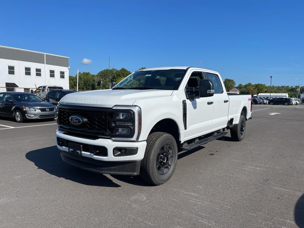 new 2024 Ford F-350 car, priced at $58,620